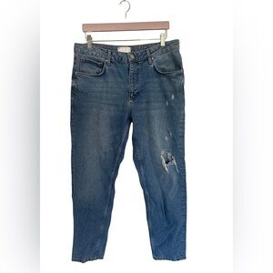 ASOS DESIGN Men’s Distressed Blue Jeans – W34 L32 – EUC‎
